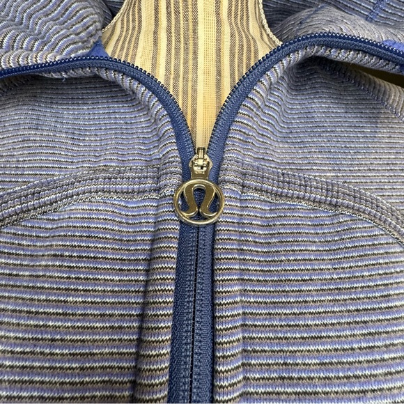 Lululemon Scuba Full Zip Hoodie sz 6 - Picture 6 of 8